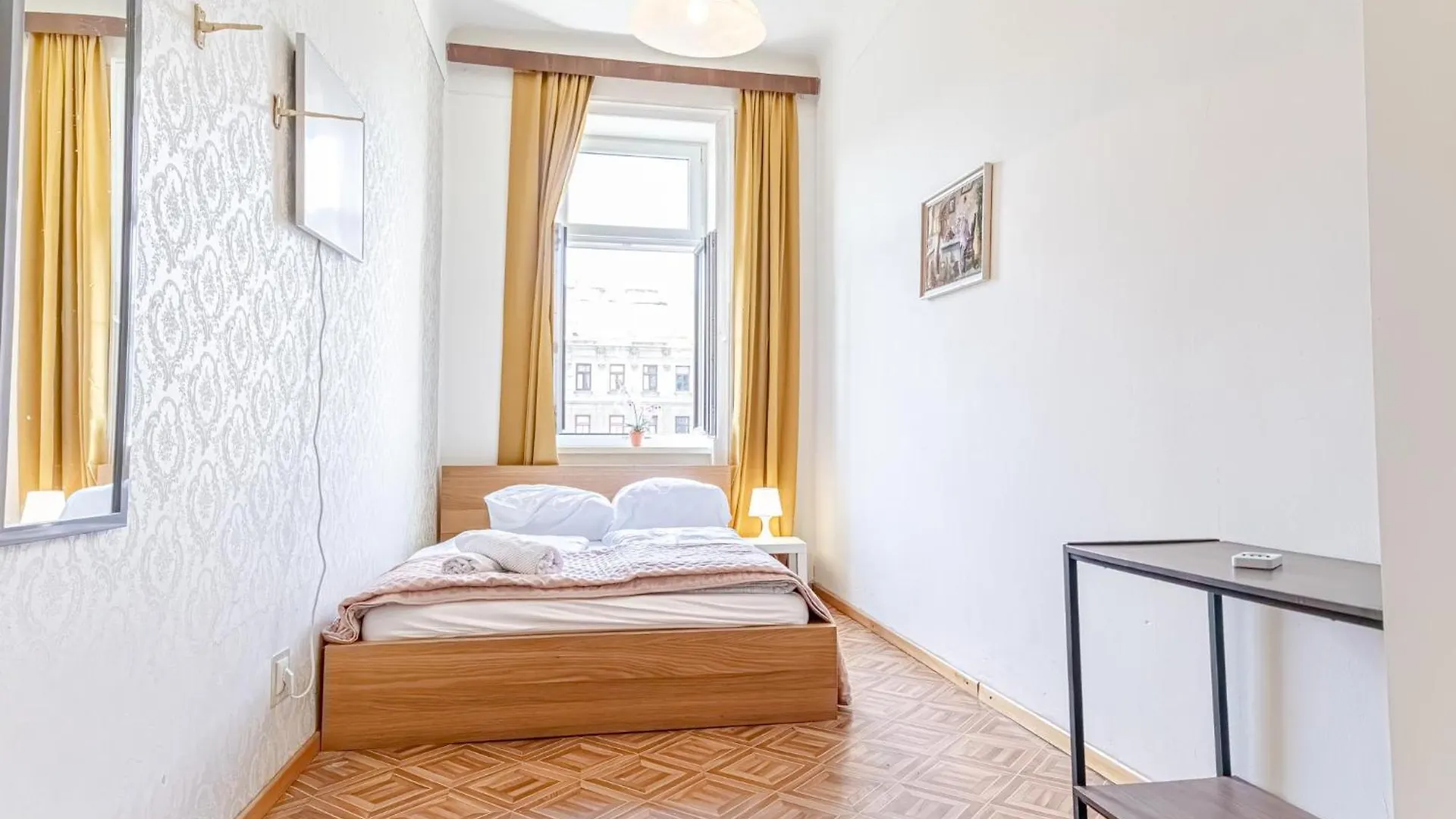شقة Vintage 1Br With Shared Garden - U6 Metro & Danube فيينا