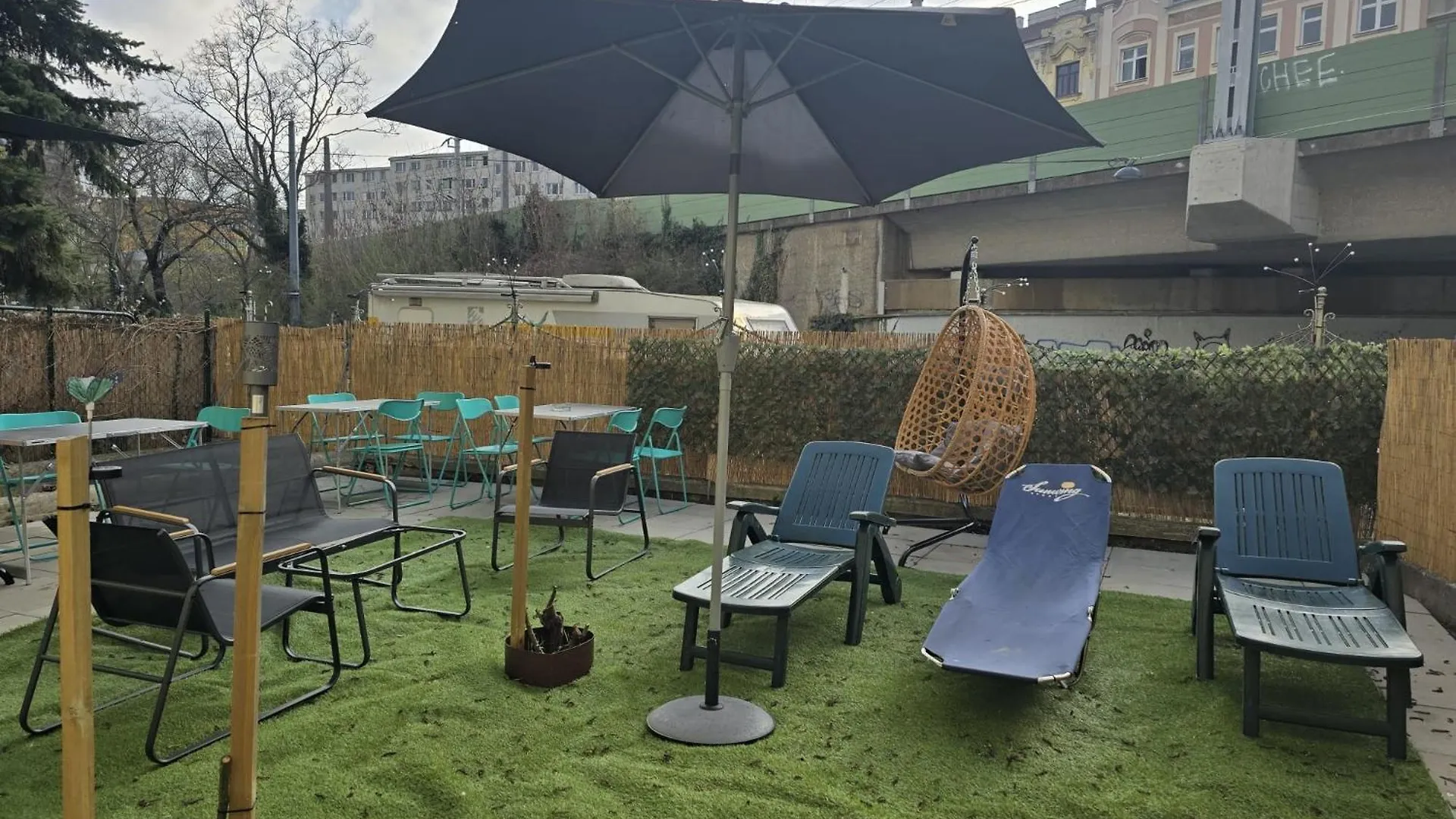 Appartamento Vintage 1Br With Shared Garden - U6 Metro & Danube Vienna